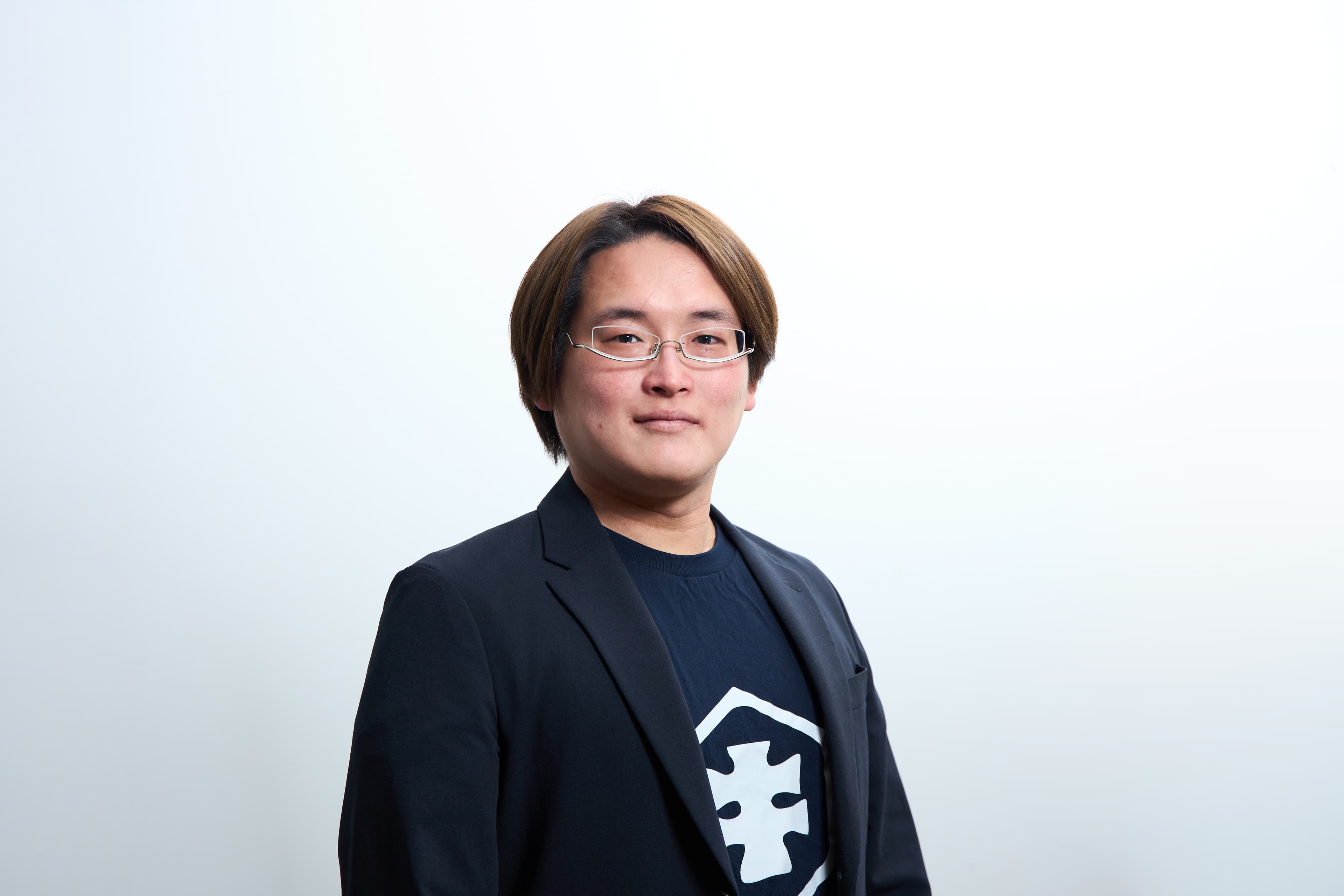 髙井 比文